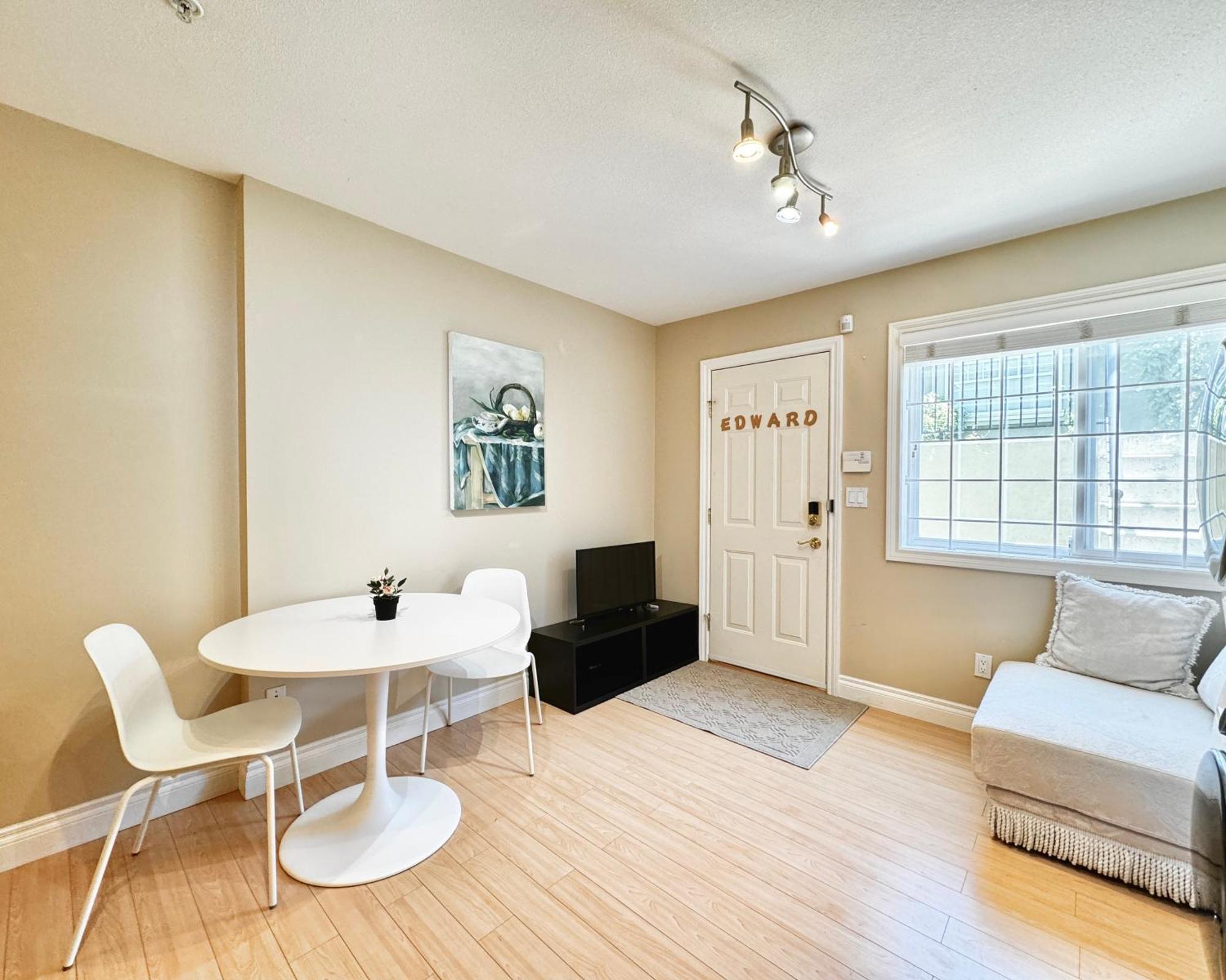 Cozy 1Bedroom Suite Near Downtown Vancouver Ngoại thất bức ảnh